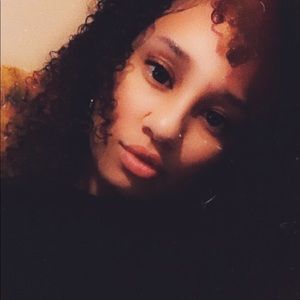 Meet your Posher, Tanairy